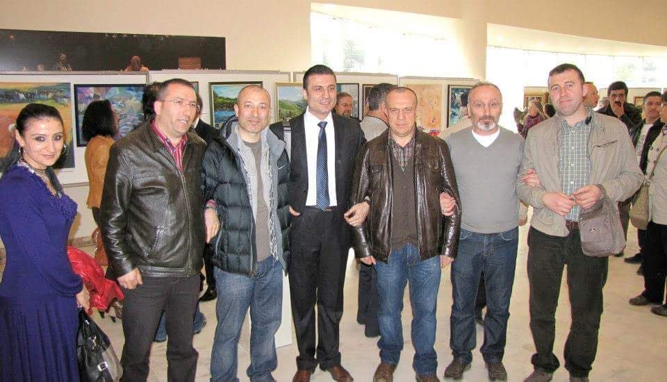 Sergi açılışı veya sergi salonundan fotoğraf (003)