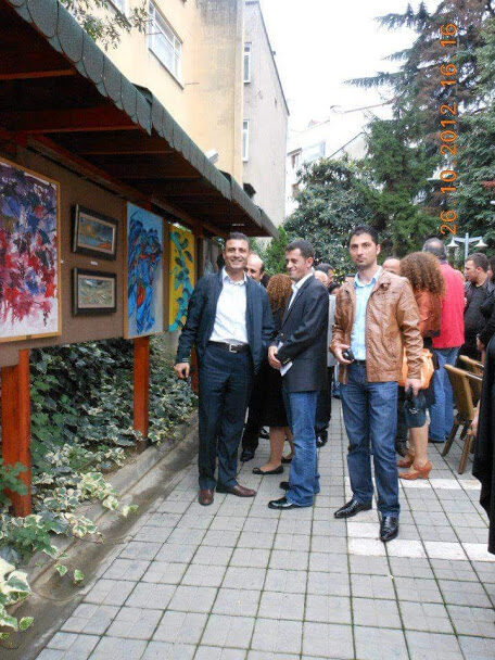 Sergi açılışı veya sergi salonundan fotoğraf (006)
