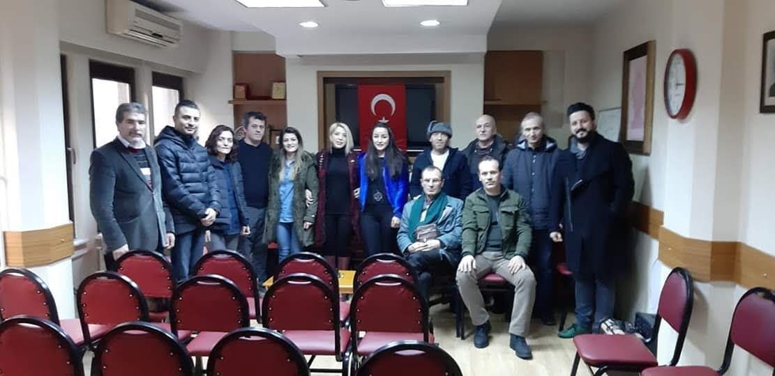 Sergi açılışı veya sergi salonundan fotoğraf (045)
